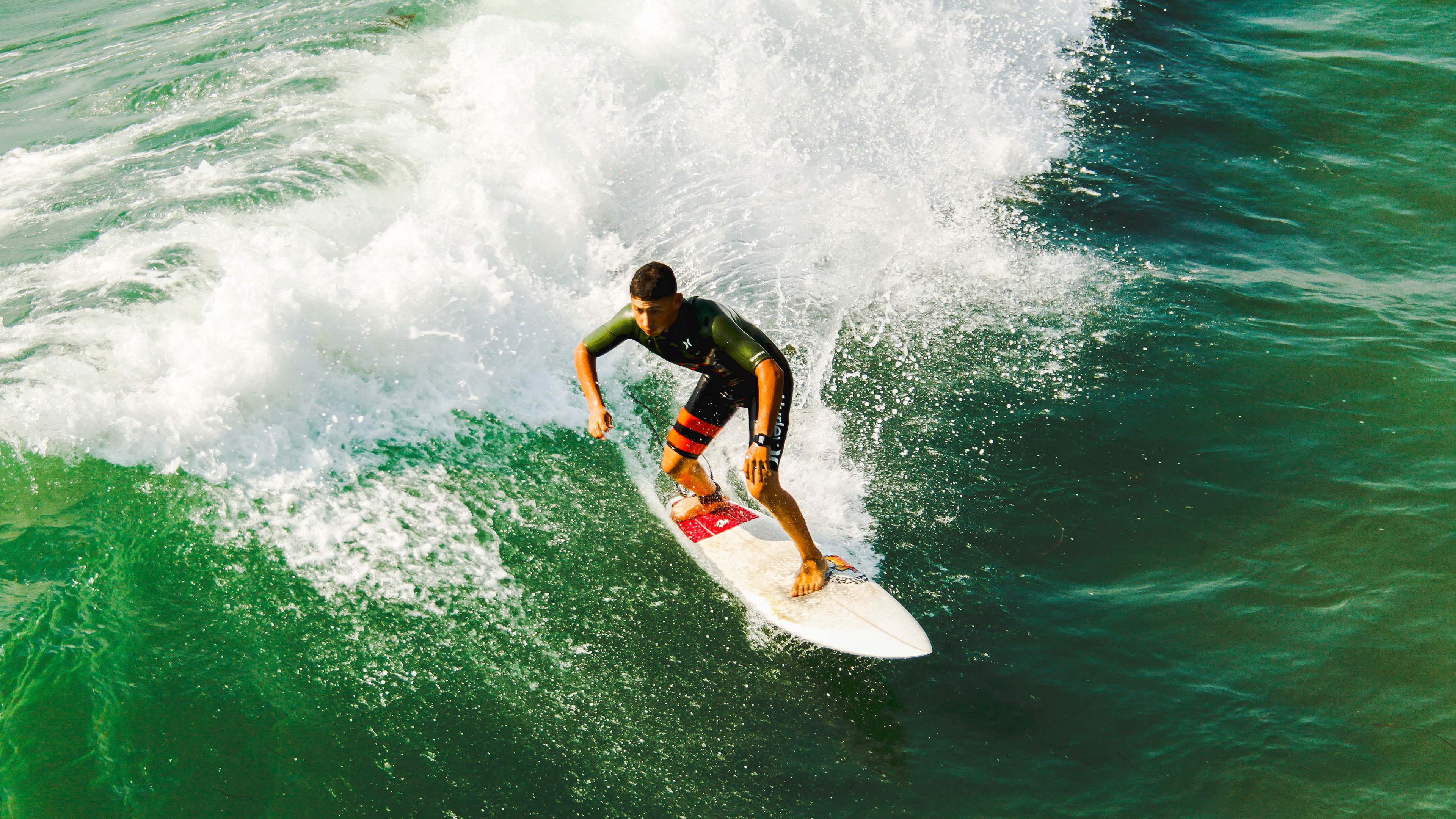 从隐形人到救世主,加克波如何在巴黎的冰原上点燃魔法