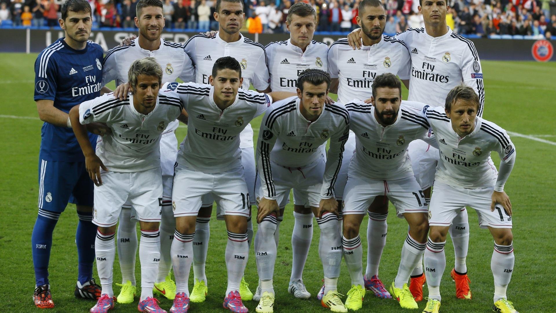 恩比德对手完全无解，湖人击败广厦队，巨星统治力与全球篮球格局的碰撞